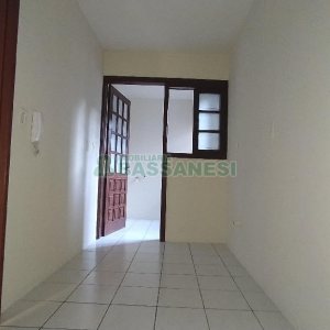 Apartamento com 110m², 2 dormitórios, 1 vaga, no bairro Medianeira em Caxias do Sul para Alugar