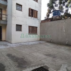 Apartamento com 110m², 2 dormitórios, 1 vaga, no bairro Medianeira em Caxias do Sul para Alugar