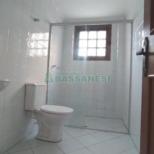 Apartamento com 110m², 2 dormitórios, 1 vaga, no bairro Medianeira em Caxias do Sul para Alugar