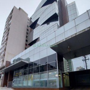 Sala com 80m², no bairro Centro em Caxias do Sul para Alugar