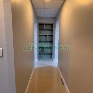 Sala com 80m², no bairro Centro em Caxias do Sul para Alugar