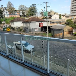 Apartamento com 165m², 3 dormitórios, 3 vagas, no bairro Pio X em Caxias do Sul para Comprar
