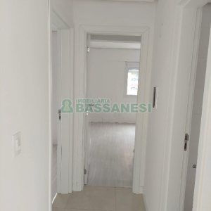 Apartamento com 78m², 2 dormitórios, 2 vagas, no bairro Pio X em Caxias do Sul para Alugar