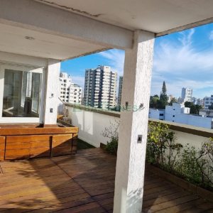 Apto/Cobertura com 297m², 3 dormitórios, 3 vagas, no bairro Lourdes em Caxias do Sul para Comprar