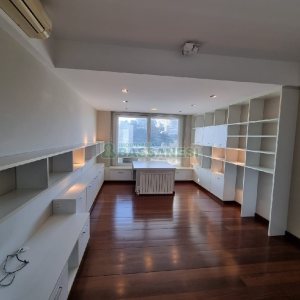 Apto/Cobertura com 297m², 3 dormitórios, 3 vagas, no bairro Lourdes em Caxias do Sul para Comprar