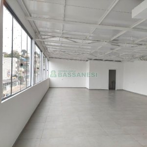 Sala com 125m², no bairro Rio Branco em Caxias do Sul para Alugar