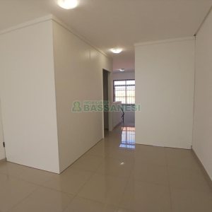 Loja com 90m², no bairro Pio X em Caxias do Sul para Alugar
