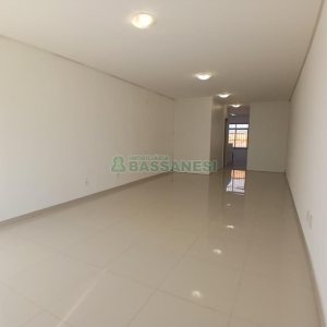 Loja com 90m², no bairro Pio X em Caxias do Sul para Alugar