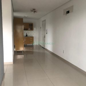 Apartamento com 56m², 2 dormitórios, 1 vaga, no bairro Kayser em Caxias do Sul para Alugar