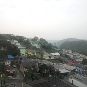 Apartamento com 56m², 2 dormitórios, 1 vaga, no bairro Kayser em Caxias do Sul para Alugar