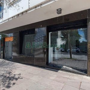 Loja com 100m², no bairro Centro em Caxias do Sul para Alugar