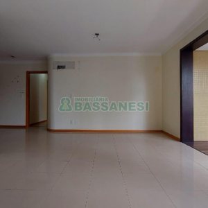 Apartamento com 100m², 3 dormitórios, 2 vagas, no bairro São Pelegrino em Caxias do Sul para Comprar