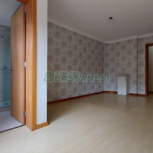 Apartamento com 100m², 3 dormitórios, 2 vagas, no bairro São Pelegrino em Caxias do Sul para Comprar