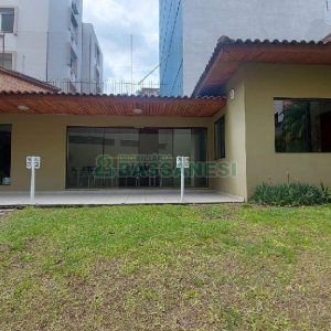 Apartamento com 100m², 3 dormitórios, 2 vagas, no bairro São Pelegrino em Caxias do Sul para Comprar
