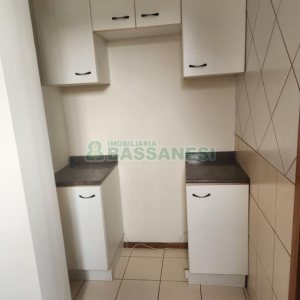 Apartamento com 58m², 1 dormitório, 1 vaga, no bairro Desvio Rizzo em Caxias do Sul para Alugar ou Comprar