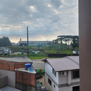 Apartamento com 58m², 1 dormitório, 1 vaga, no bairro Desvio Rizzo em Caxias do Sul para Alugar ou Comprar