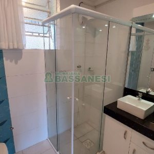 Apartamento com 69m², 2 dormitórios, 1 vaga, no bairro Centro em Caxias do Sul para Alugar