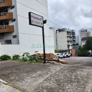Terreno, no bairro Panazzolo em Caxias do Sul para Comprar