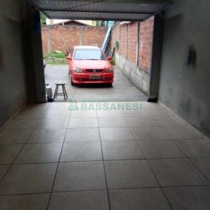 Casa com 180m², 3 dormitórios, 4 vagas, no bairro Bela Vista em Caxias do Sul para Comprar