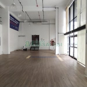 Sala com 399m², no bairro São Pelegrino em Caxias do Sul para Alugar