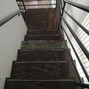 Sala com 399m², no bairro São Pelegrino em Caxias do Sul para Alugar