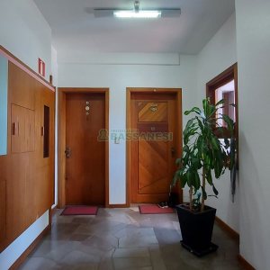 Apartamento com 160m², 3 dormitórios, 2 vagas, no bairro Centro em Caxias do Sul para Comprar