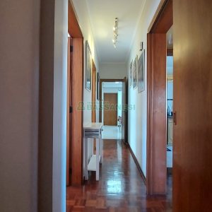 Apartamento com 160m², 3 dormitórios, 2 vagas, no bairro Centro em Caxias do Sul para Comprar