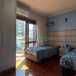 Apartamento com 160m², 3 dormitórios, 2 vagas, no bairro Centro em Caxias do Sul para Comprar