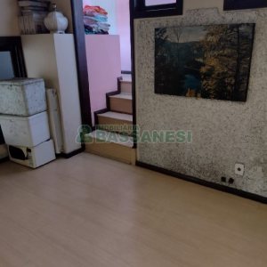 Casa com 136m², 3 dormitórios, 2 vagas, no bairro Cinqüentenário em Caxias do Sul para Comprar