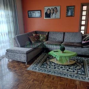 Casa com 136m², 3 dormitórios, 2 vagas, no bairro Cinqüentenário em Caxias do Sul para Comprar