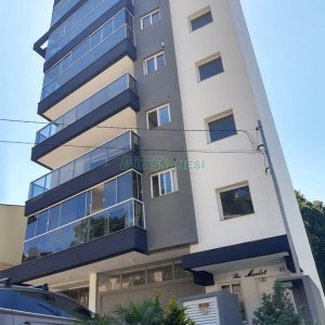 Apto Mobiliado com 296m², 3 dormitórios, 3 vagas, no bairro São Leopoldo em Caxias do Sul para Alugar ou Comprar