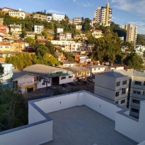 Apto Mobiliado com 296m², 3 dormitórios, 3 vagas, no bairro São Leopoldo em Caxias do Sul para Alugar ou Comprar