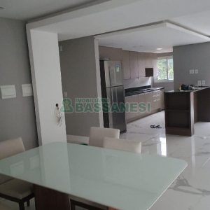 Apto Mobiliado com 296m², 3 dormitórios, 3 vagas, no bairro São Leopoldo em Caxias do Sul para Alugar ou Comprar