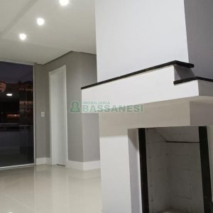 Apto Mobiliado com 296m², 3 dormitórios, 3 vagas, no bairro São Leopoldo em Caxias do Sul para Alugar ou Comprar