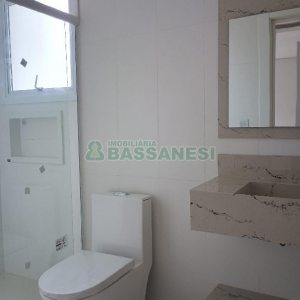 Apto Mobiliado com 296m², 3 dormitórios, 3 vagas, no bairro São Leopoldo em Caxias do Sul para Alugar ou Comprar