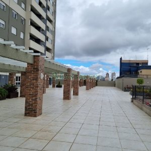 Apartamento com 85m², 3 dormitórios, 2 vagas, no bairro Centro em Caxias do Sul para Comprar