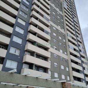 Apartamento com 85m², 3 dormitórios, 2 vagas, no bairro Centro em Caxias do Sul para Comprar