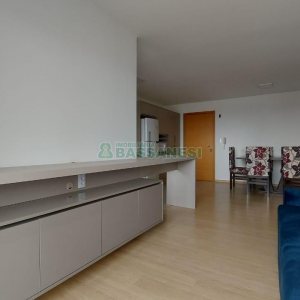 Apartamento com 85m², 3 dormitórios, 2 vagas, no bairro Centro em Caxias do Sul para Comprar