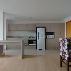 Apartamento com 85m², 3 dormitórios, 2 vagas, no bairro Centro em Caxias do Sul para Comprar