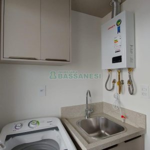 Apartamento com 85m², 3 dormitórios, 2 vagas, no bairro Centro em Caxias do Sul para Comprar