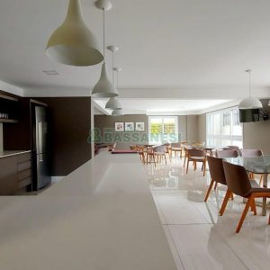 Apartamento com 85m², 3 dormitórios, 2 vagas, no bairro Centro em Caxias do Sul para Comprar