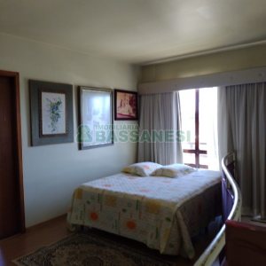 Apto/Cobertura com 424m², 4 dormitórios, 5 vagas, no bairro São Pelegrino em Caxias do Sul para Comprar