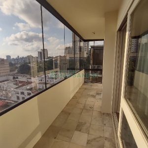 Apartamento com 156m², 3 dormitórios, 1 vaga, no bairro Lourdes em Caxias do Sul para Comprar