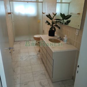 Apartamento com 156m², 3 dormitórios, 1 vaga, no bairro Lourdes em Caxias do Sul para Comprar