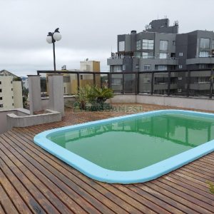 Apto/Cobertura com 317m², 4 dormitórios, 6 vagas, no bairro Madureira em Caxias do Sul para Comprar