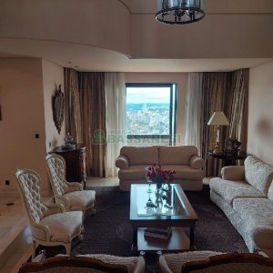 Apto/Cobertura com 317m², 4 dormitórios, 6 vagas, no bairro Madureira em Caxias do Sul para Comprar