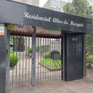 Apto/Cobertura com 317m², 4 dormitórios, 6 vagas, no bairro Madureira em Caxias do Sul para Comprar