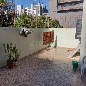 Apartamento com 95m², 2 dormitórios, 1 vaga, no bairro Madureira em Caxias do Sul para Comprar