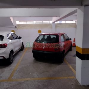 Apartamento com 95m², 2 dormitórios, 1 vaga, no bairro Madureira em Caxias do Sul para Comprar