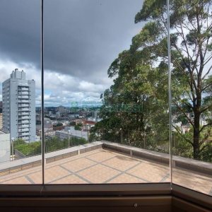 Apto Mobiliado com 187m², 3 dormitórios, 2 vagas, no bairro Lourdes em Caxias do Sul para Comprar